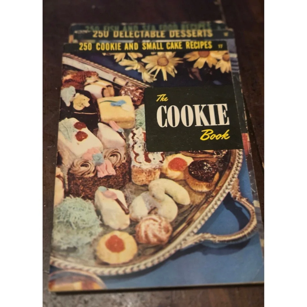 Culinary Arts Institute Vintage Cookbook Pamplets Lot 1941 Edited  Berolzheimer